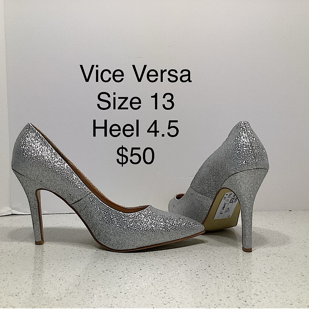 Vive Versa High Heel Pumps